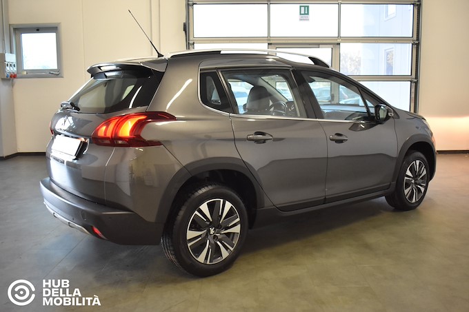 PEUGEOT 2008 PureTech 82 Allure